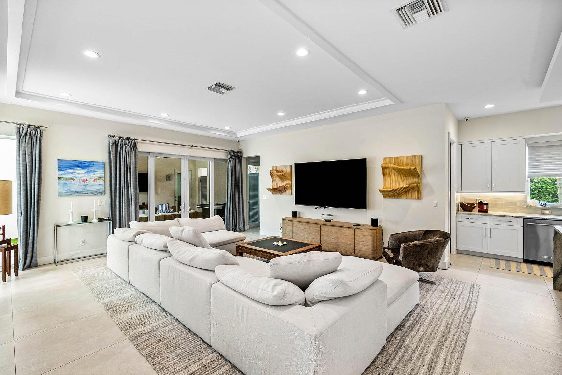 GULFSTREAM ESTATES 2 - Residential