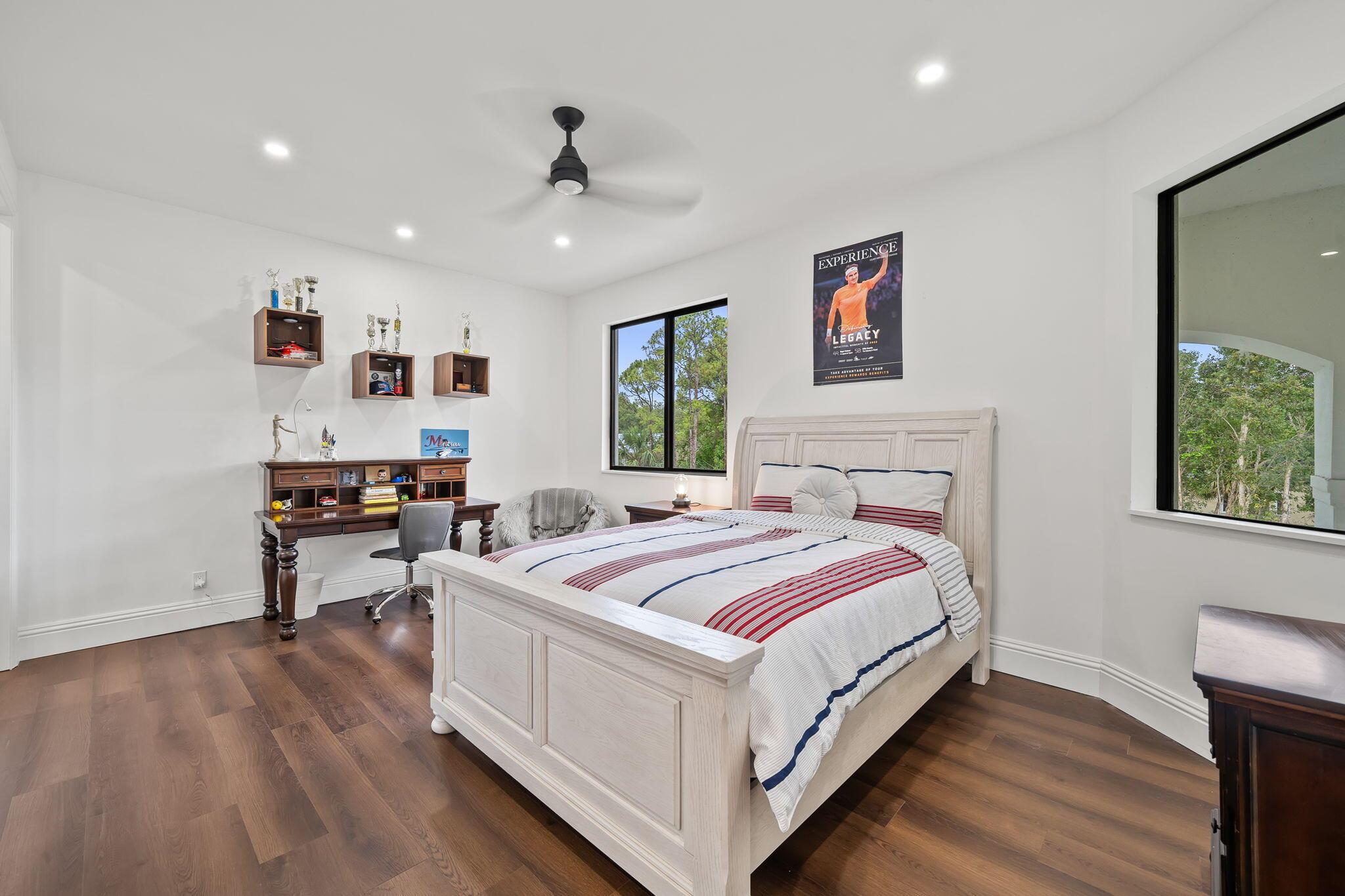 Palm Beach Country Estate - Residential
