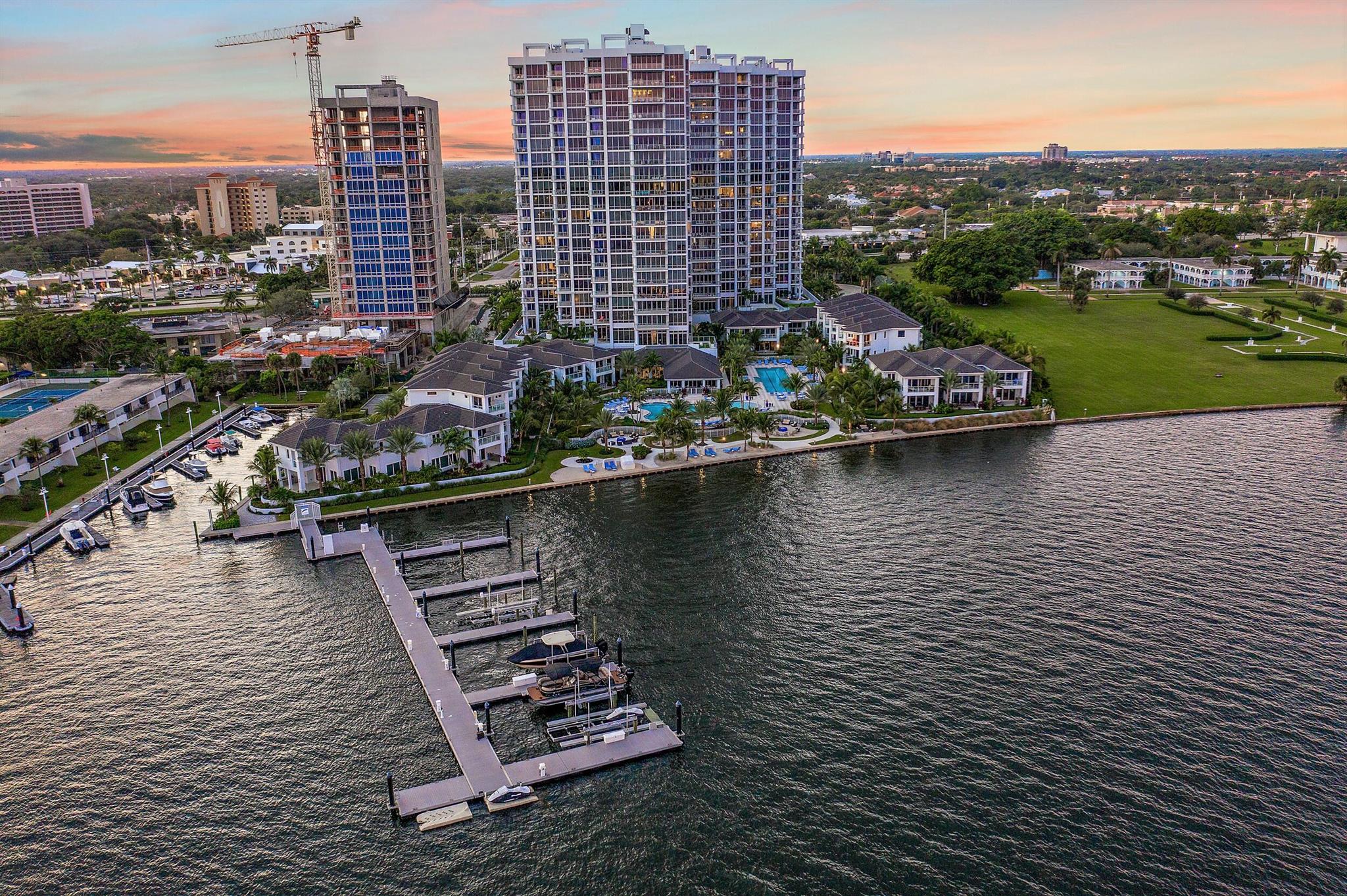 Palm Beach Country Estate - Residential