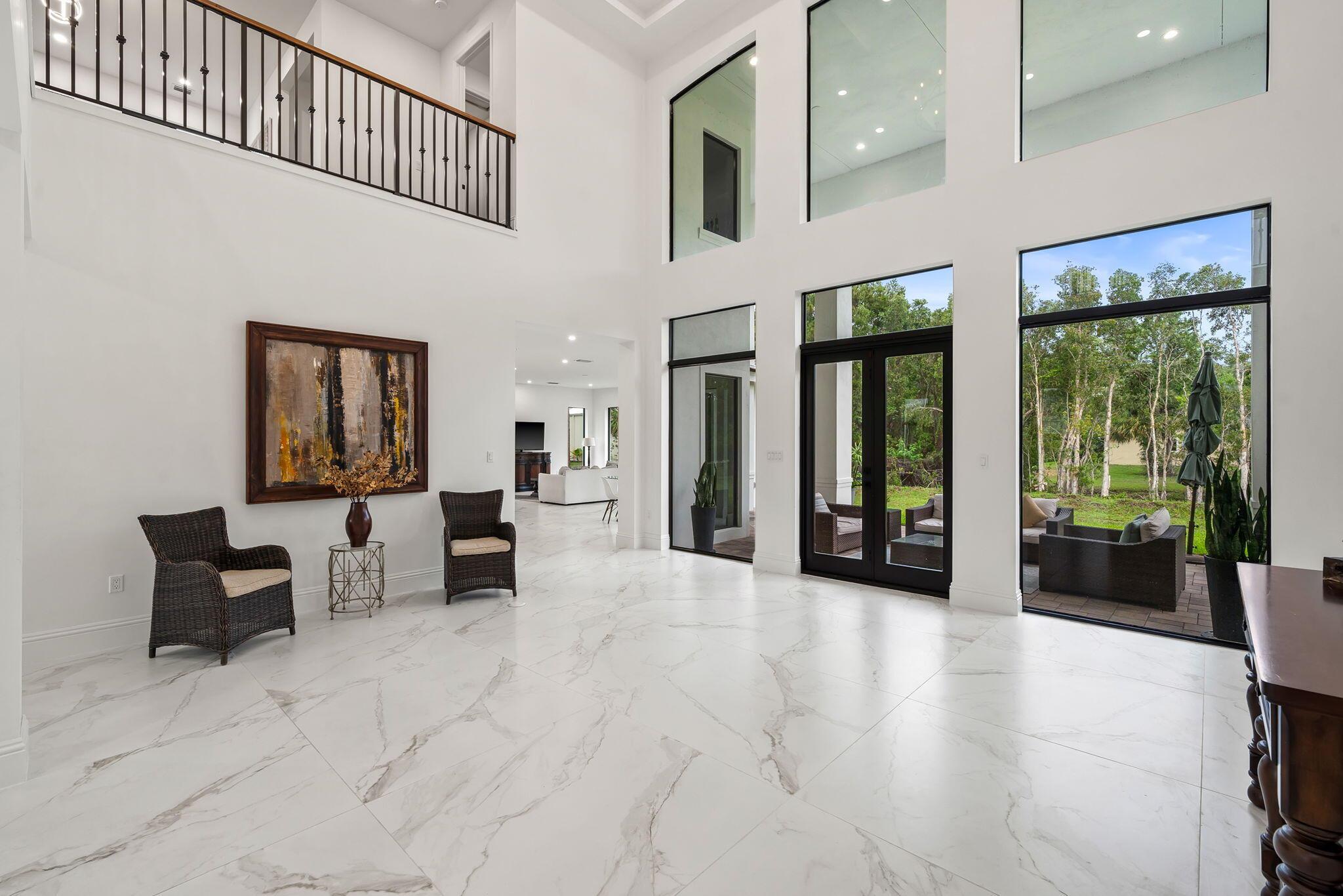 Palm Beach Country Estate - Residential