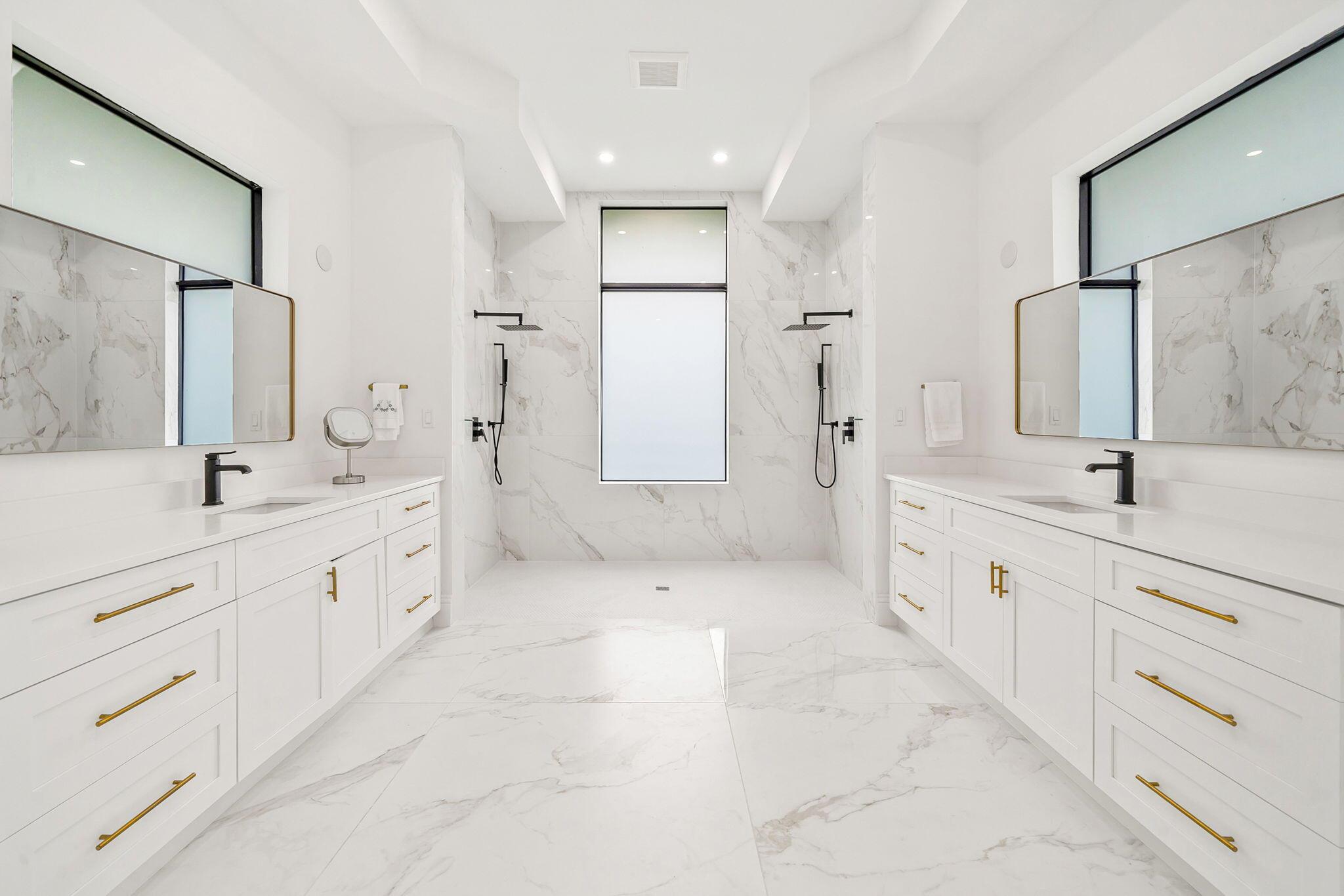 Palm Beach Country Estate - Residential
