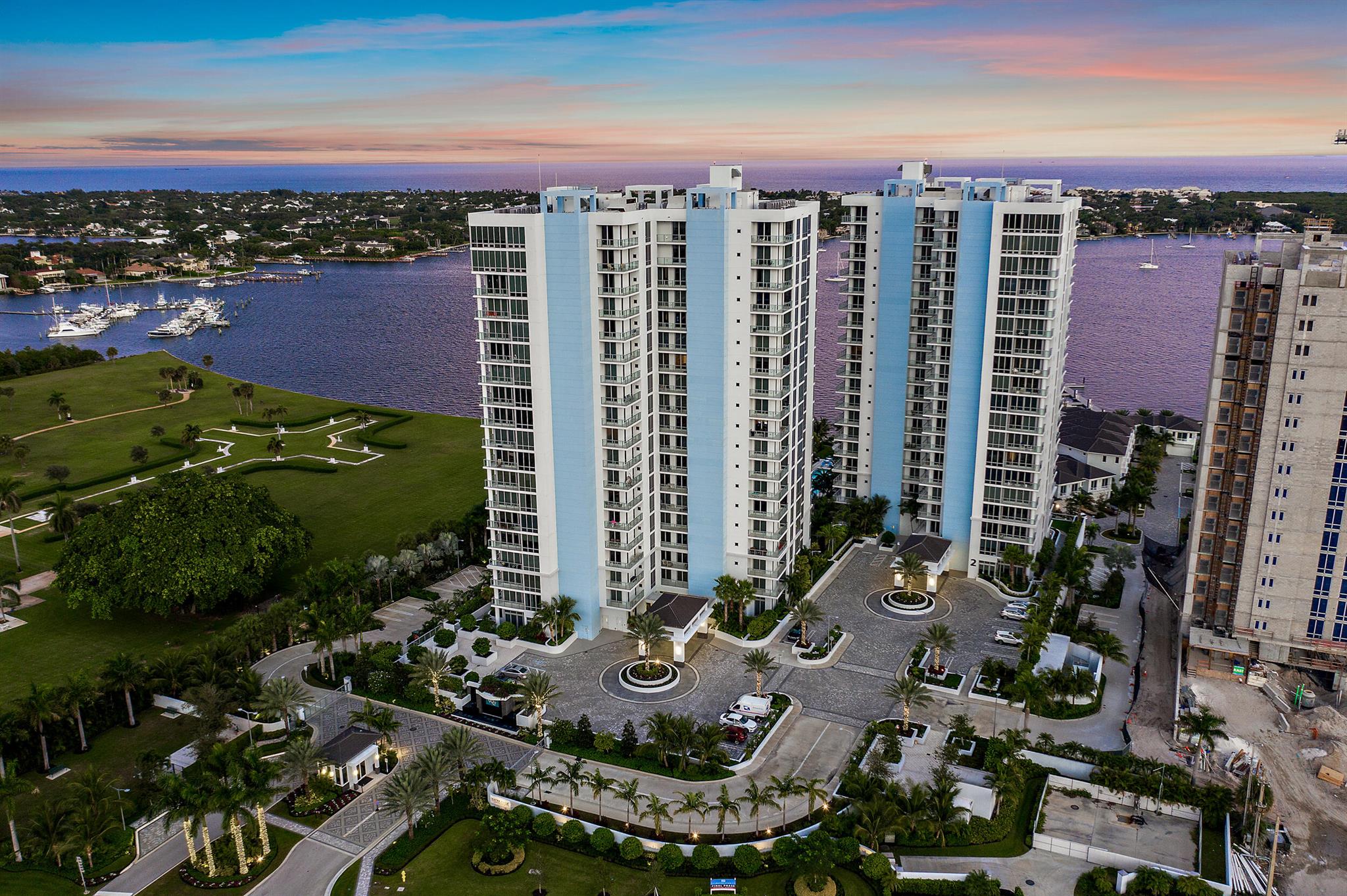 Palm Beach Country Estate - Residential