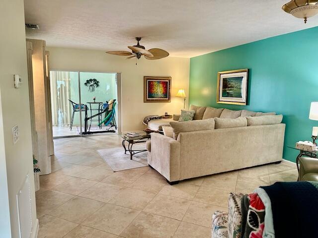 MEADOWS AT PORT ST. LUCIE BUILDINGS B&C - Residential Lease