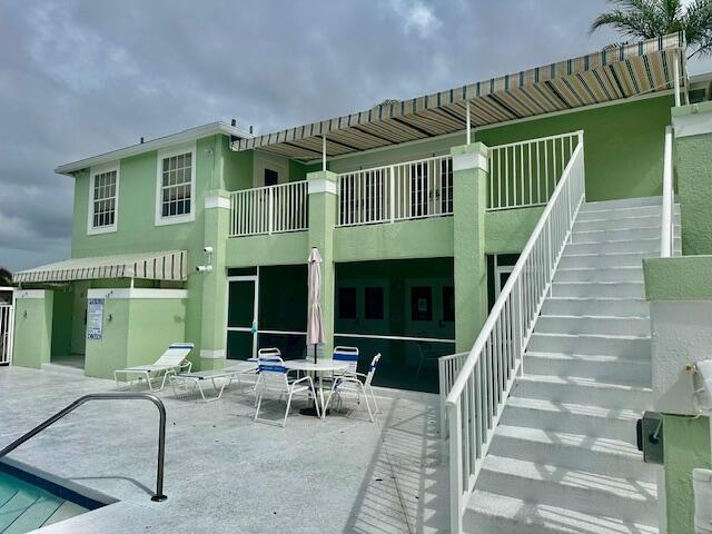 MEADOWS AT PORT ST. LUCIE BUILDINGS B&C - Residential Lease
