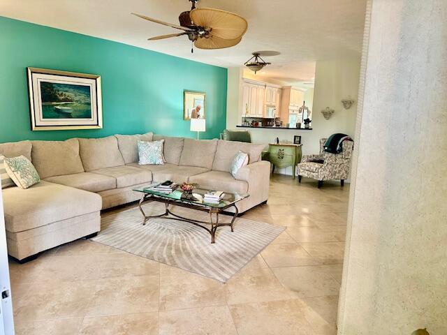 MEADOWS AT PORT ST. LUCIE BUILDINGS B&C - Residential Lease
