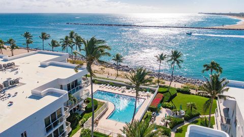 A home in Palm Beach Shores