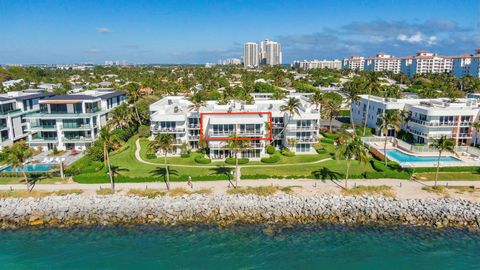 A home in Palm Beach Shores