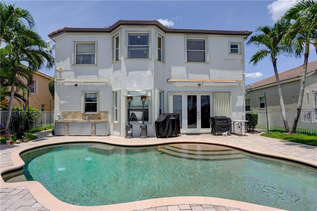Riviera Isles II 170-53 B - Residential