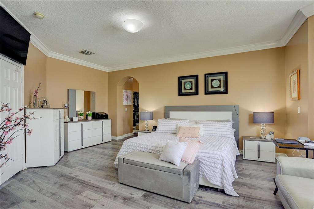 Riviera Isles II 170-53 B - Residential