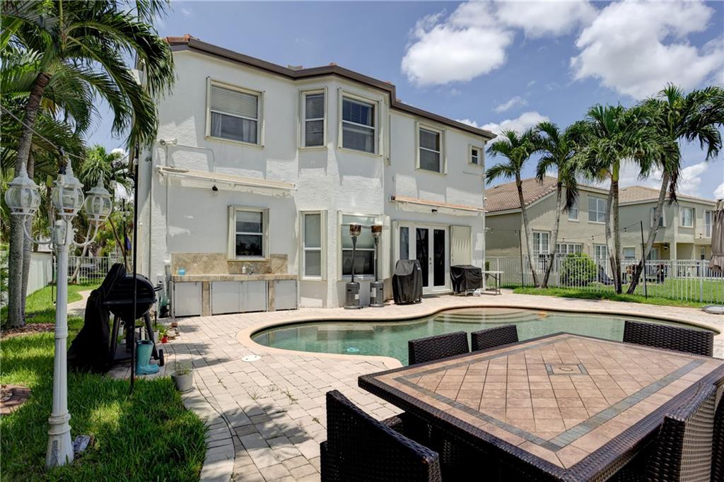 Riviera Isles II 170-53 B - Residential