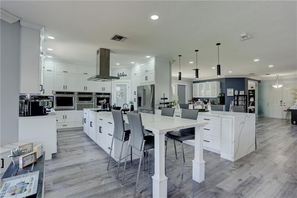 Riviera Isles II 170-53 B - Residential