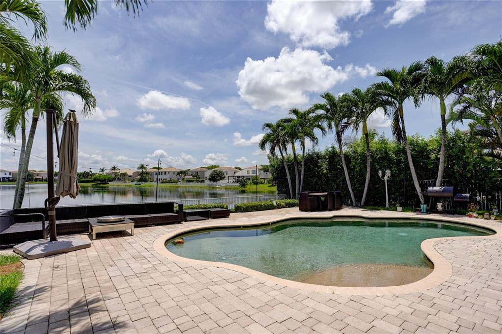 Riviera Isles II 170-53 B - Residential