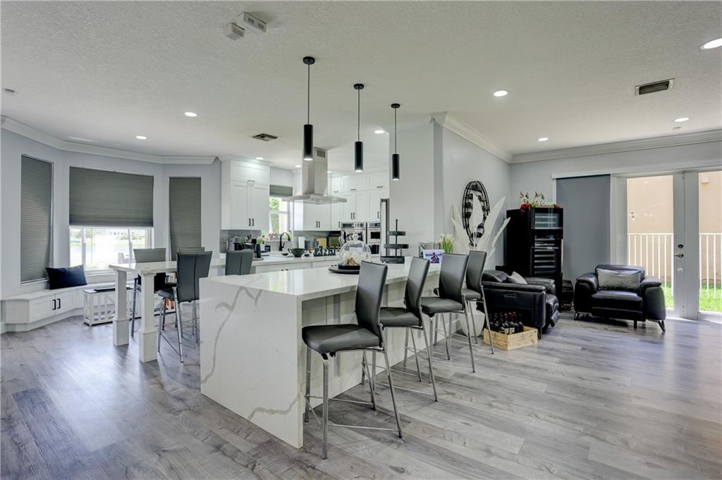 Riviera Isles II 170-53 B - Residential