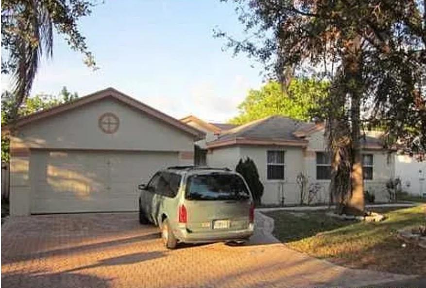 This spacious 4-bedroom, 2-bath single-family home in Pompano Beach offers over 2,200 sq ft of living space, featuring a modern kitchen with updated appliances, a large fenced backyard with fruit trees, and an attached 2-car garage. Located in a quiet residential neighborhood, it’s perfect for families or roommates seeking comfort and convenience near schools, shopping, and major highways.
Available on August 1st, First month, last month, and security deposit required. Preferred 640 credit score or higher. See broker remarks for viewing details.
PHOTOS COMING SOON!