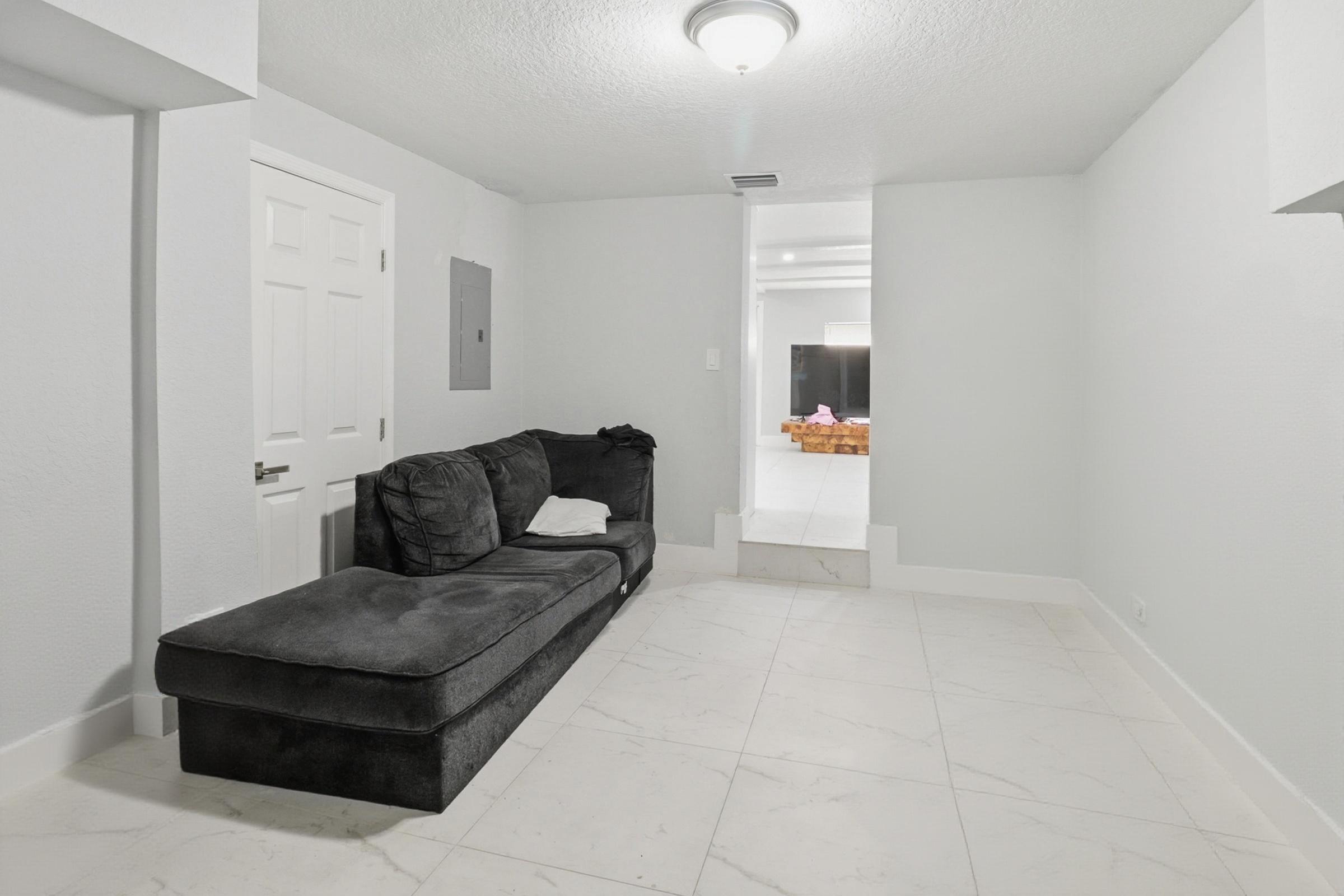 PINE AIR 6 - Residential