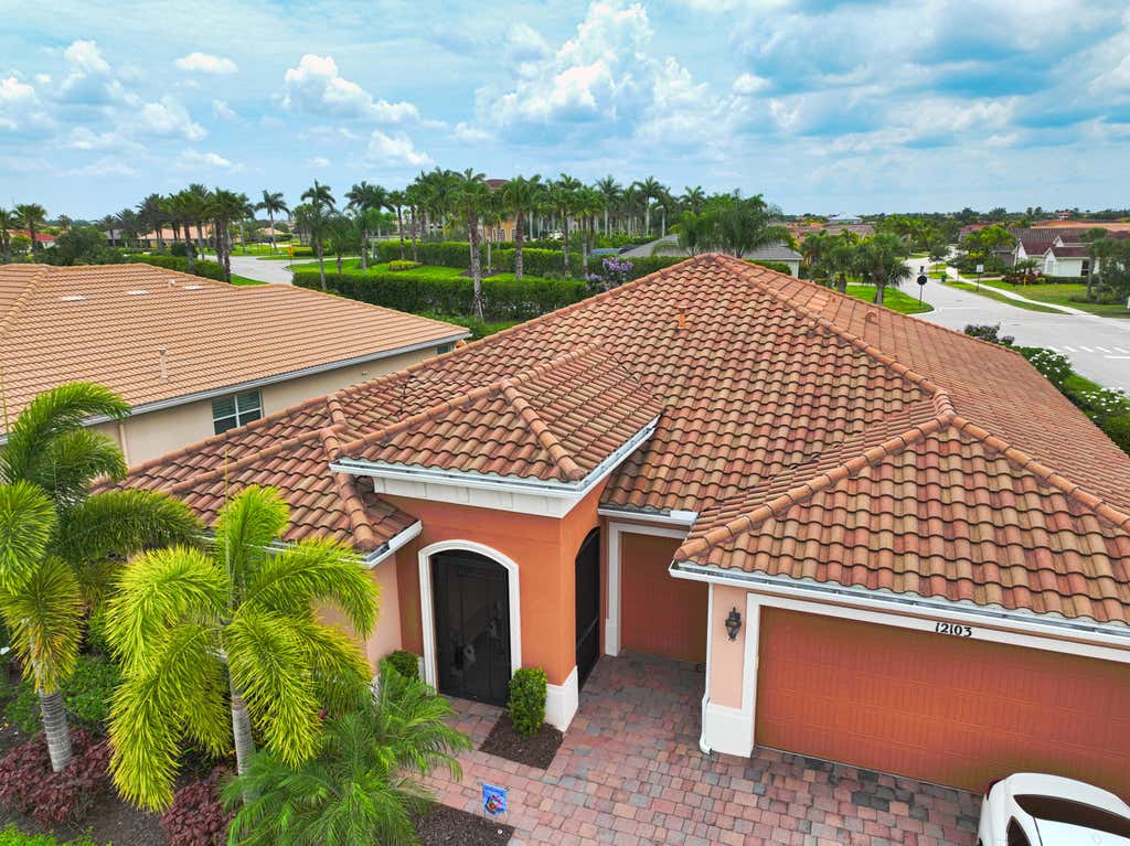 Photo of 12103 SW Bayberry Avenue, Port Saint Lucie, FL 34987 (MLS # R10810277)