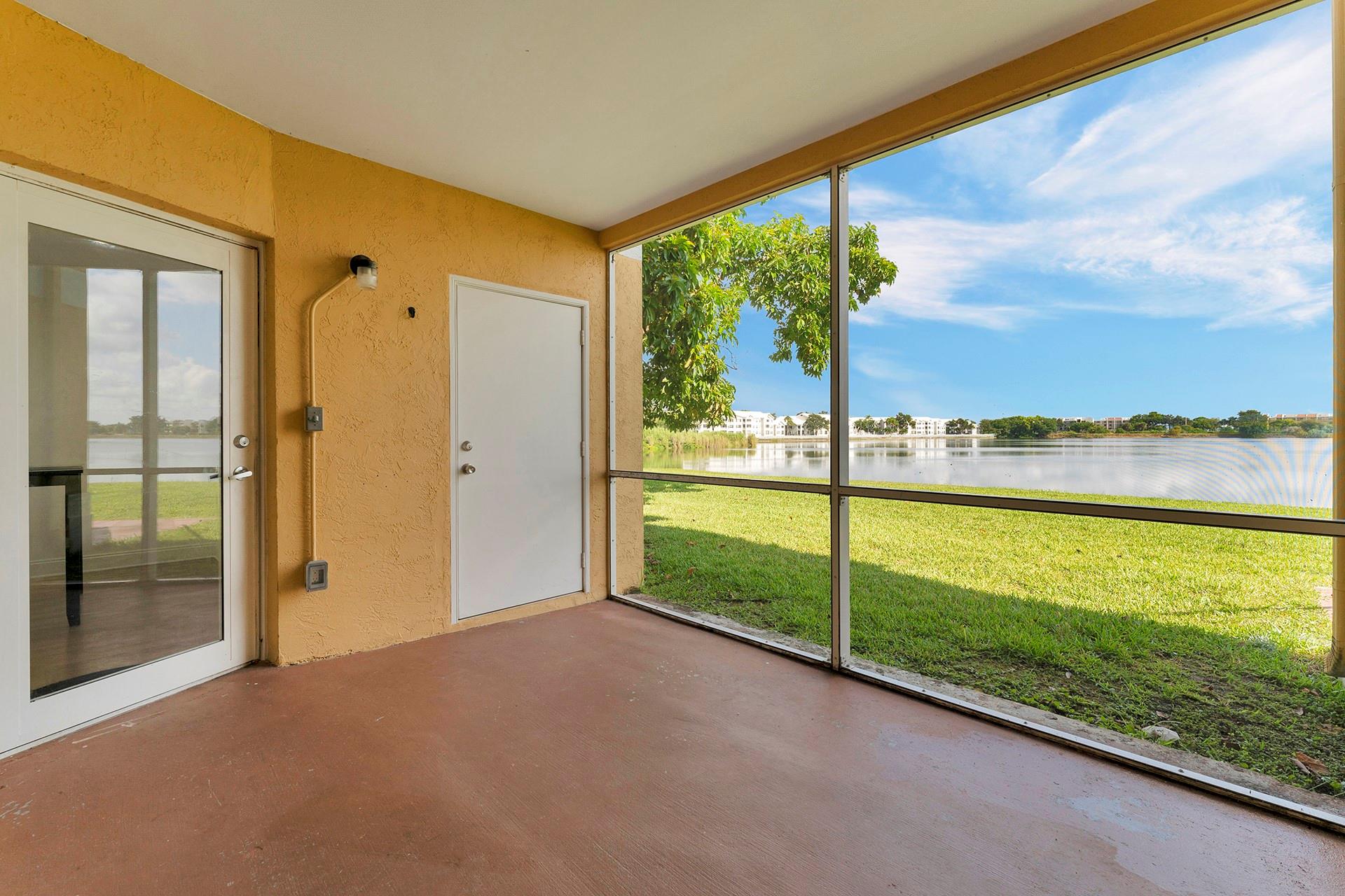 2647 NW 33rd St 2304