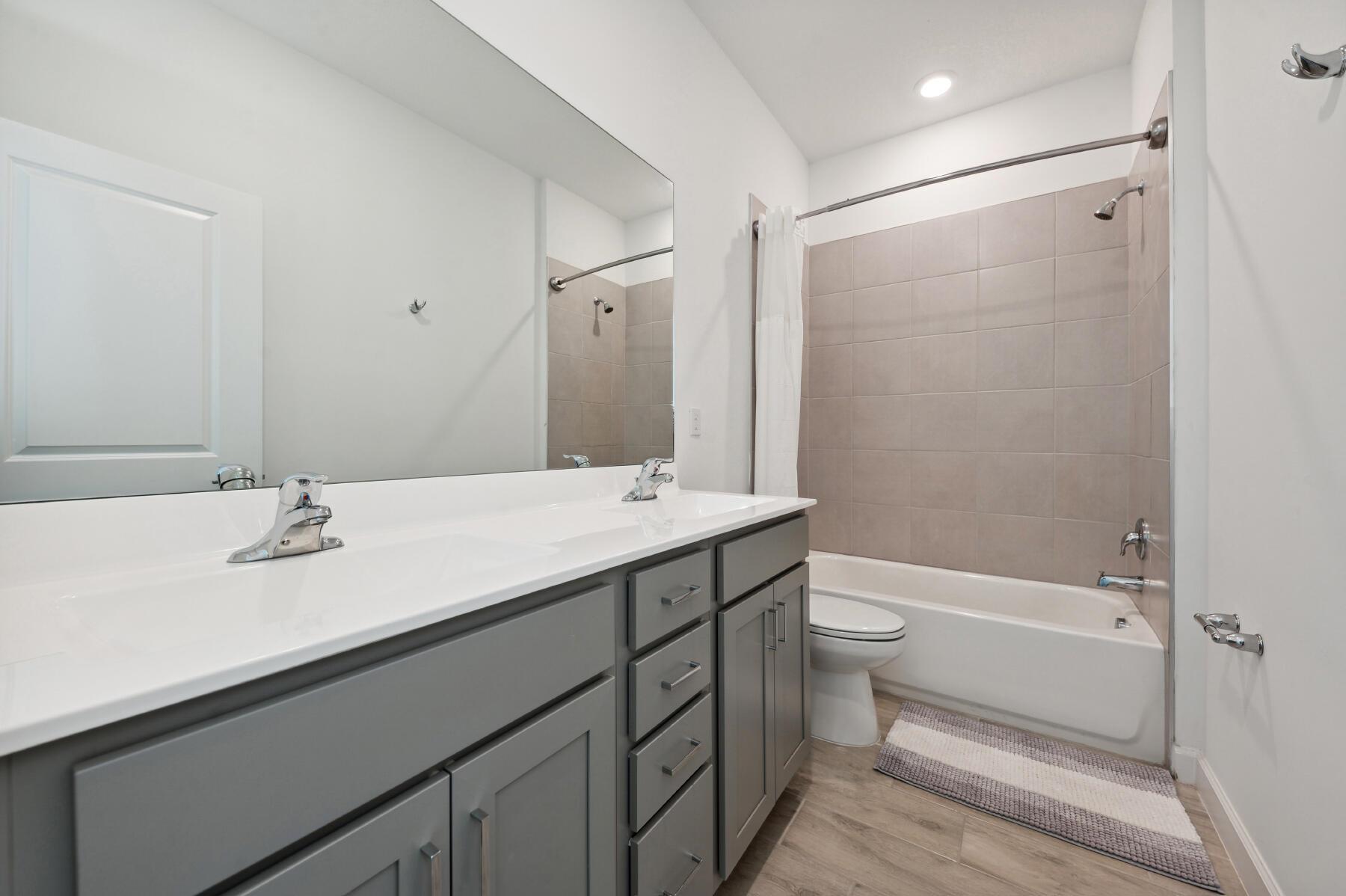 ANDALUCIA PUD PLAT 6 - Residential