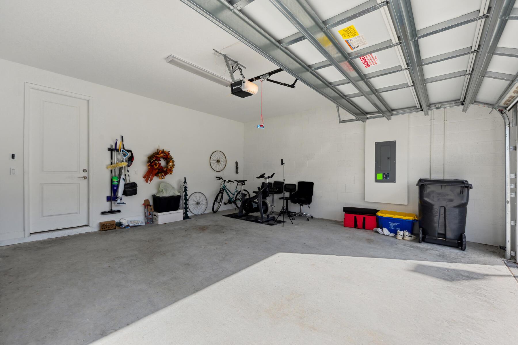 ANDALUCIA PUD PLAT 6 - Residential