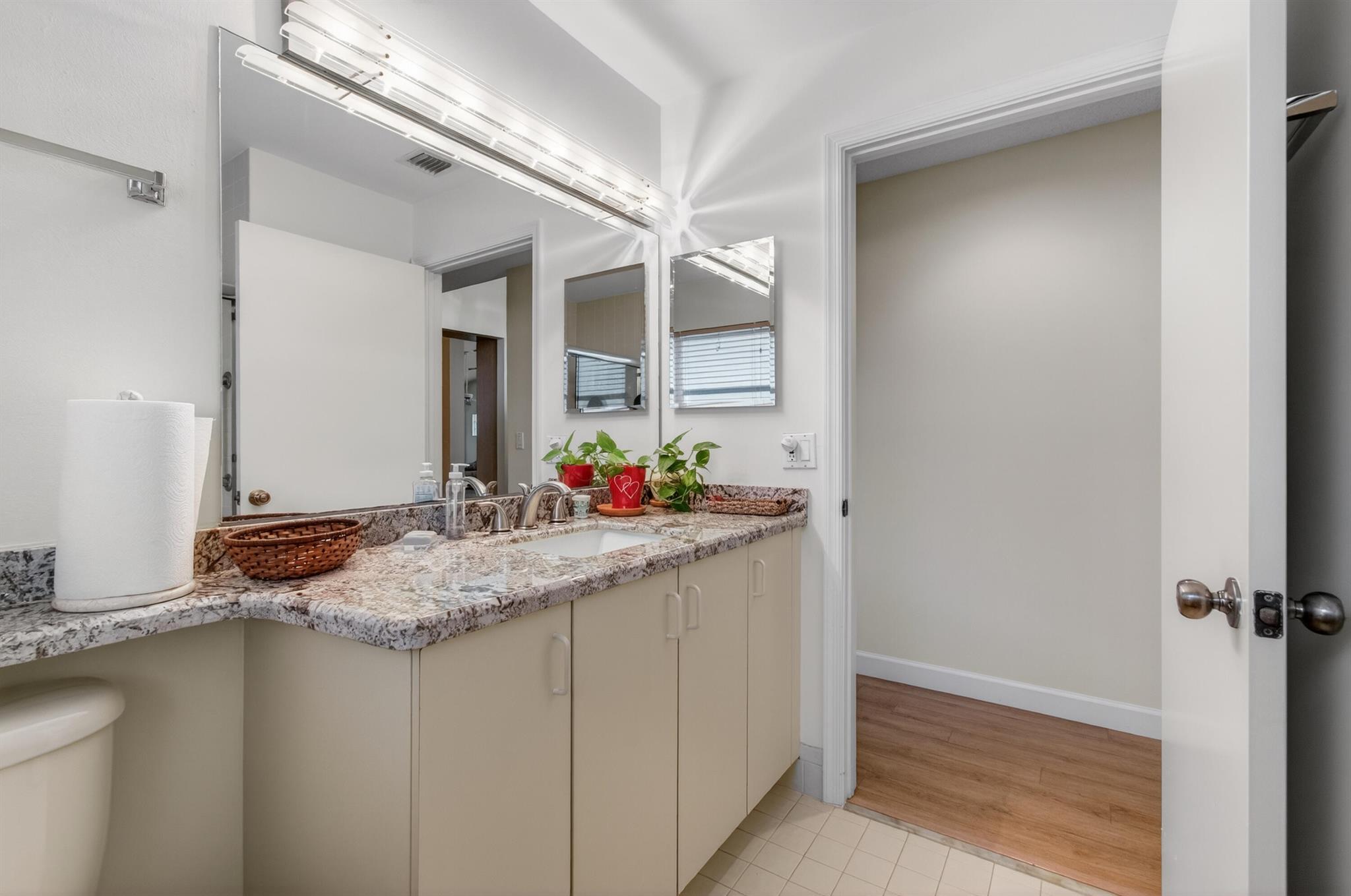 PALM ISLES - Residential