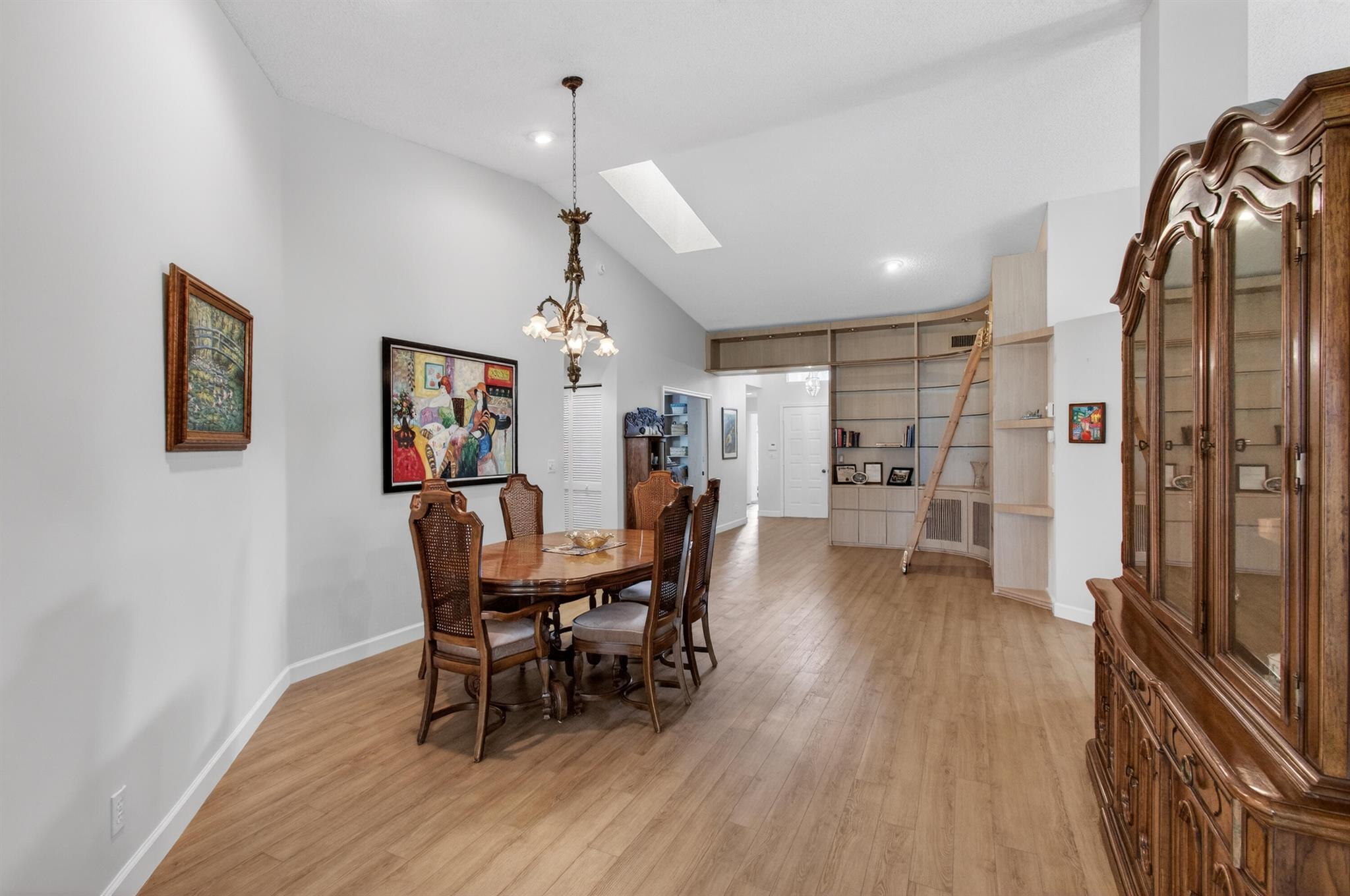 PALM ISLES - Residential