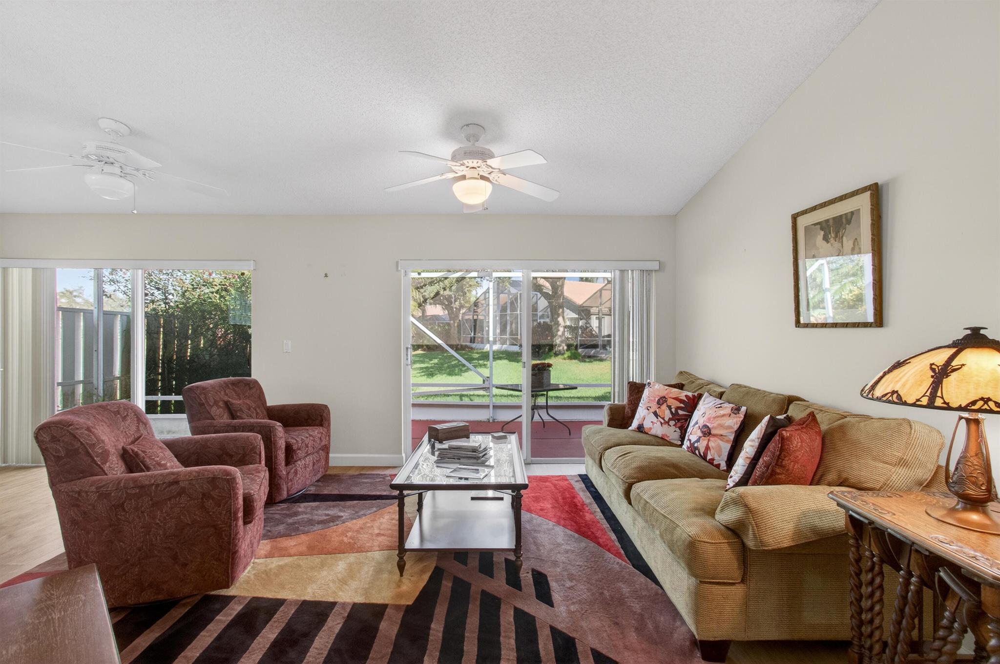 PALM ISLES - Residential