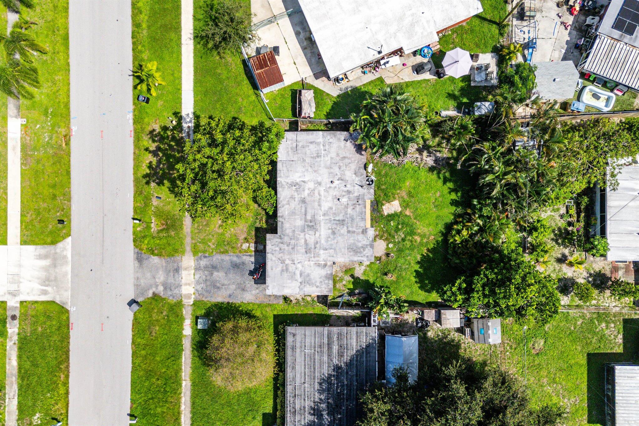 3728 Everglades Road