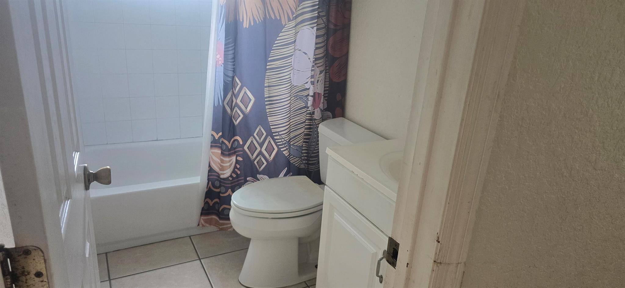 PALM BEACH CABANA COLONY - Residential