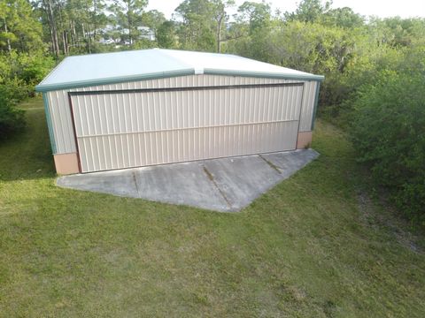 Photo of 12350 Crusader Place, Port Saint Lucie, FL 34987 (MLS # R11086443)