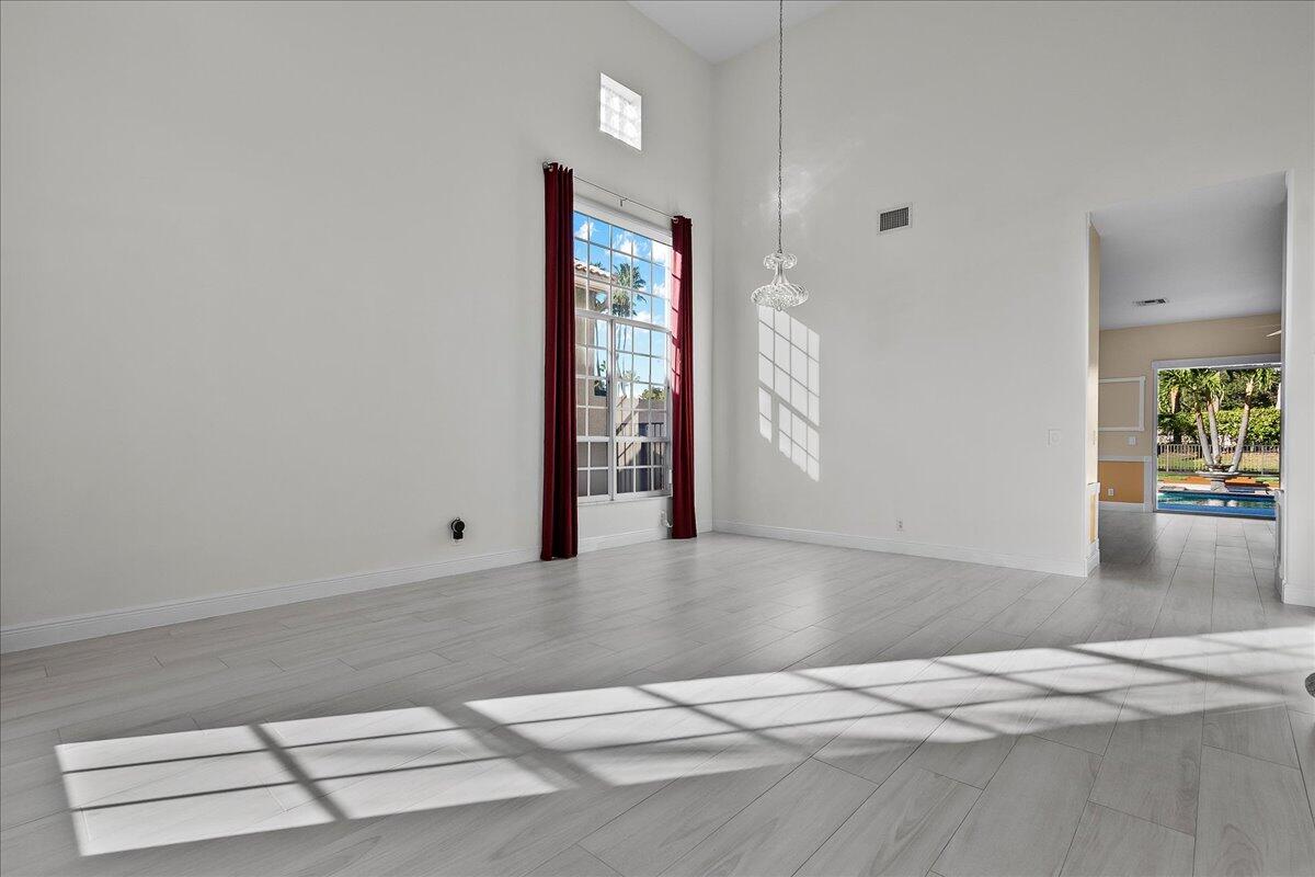 4085 Wellington Shores Drive