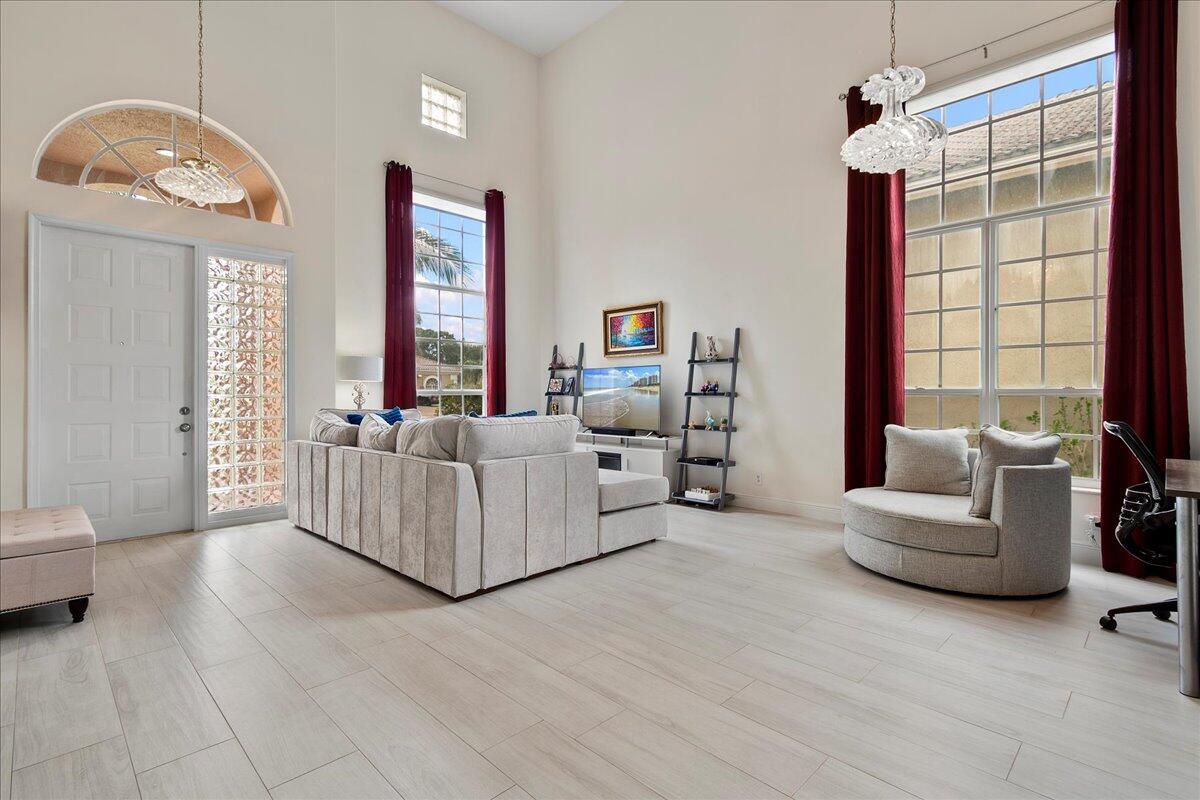 4085 Wellington Shores Drive