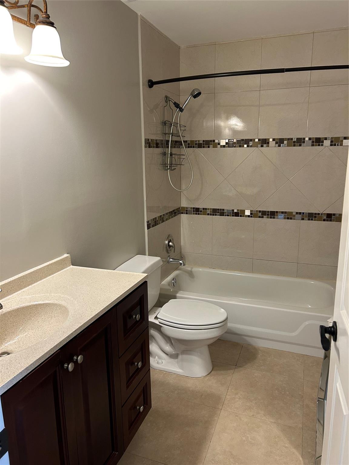 Lake Charleston 01 Prcl C - Residential Lease