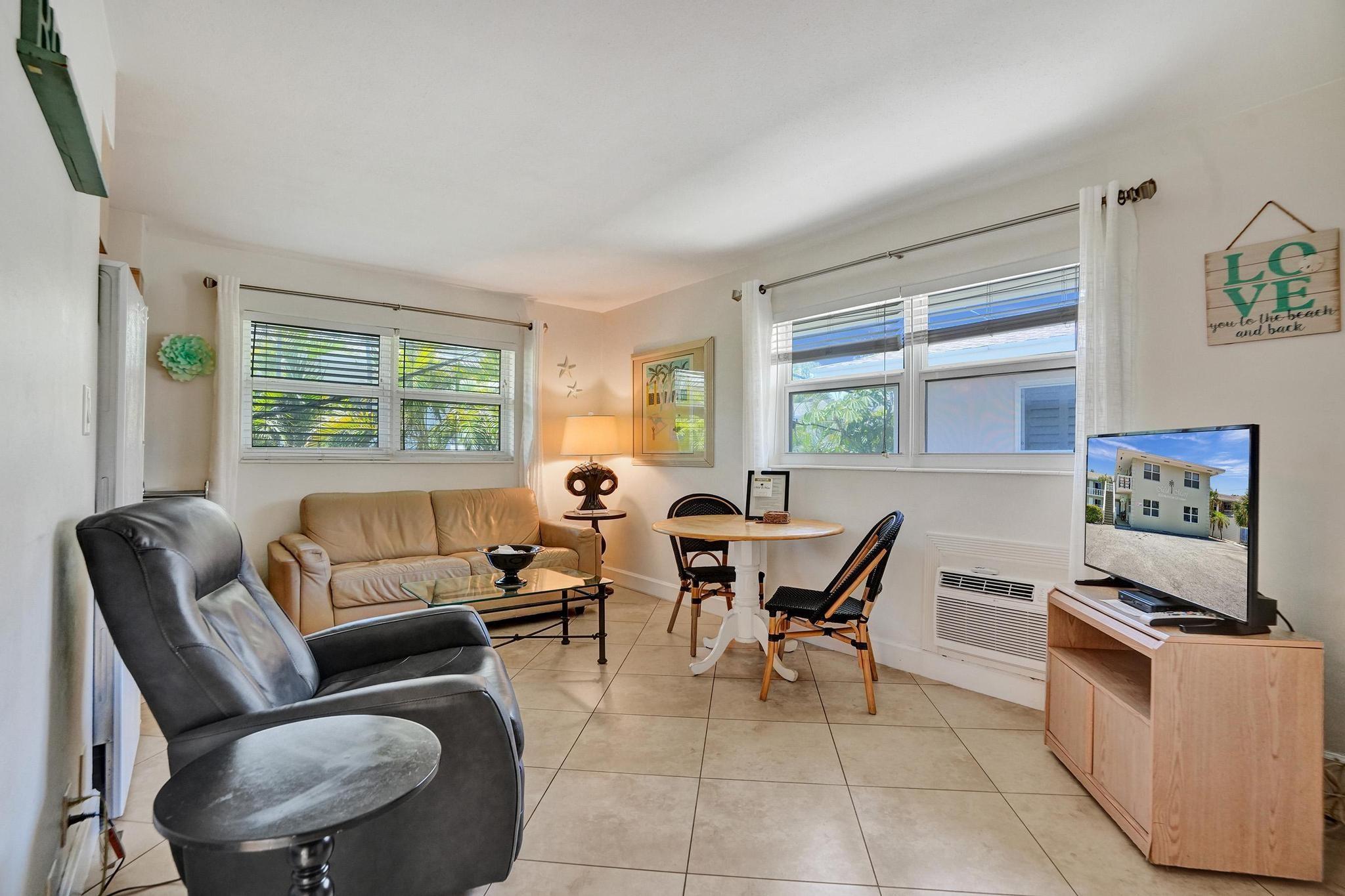 3230 NE 13th St 203