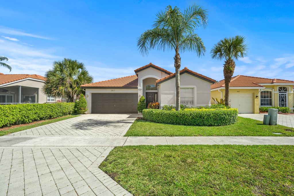 Photo of 3817 Miramontes Circle, Wellington, FL 33414 (MLS # B26027578)
