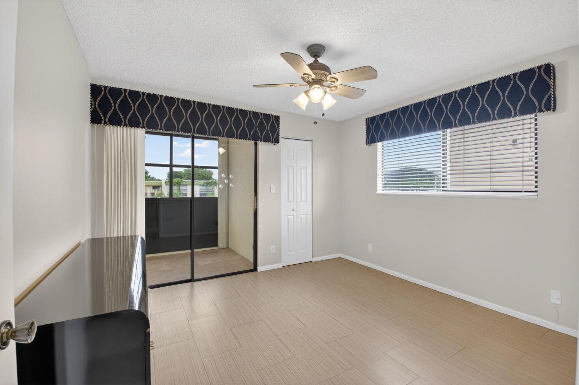 Lakes of Delray - Residential