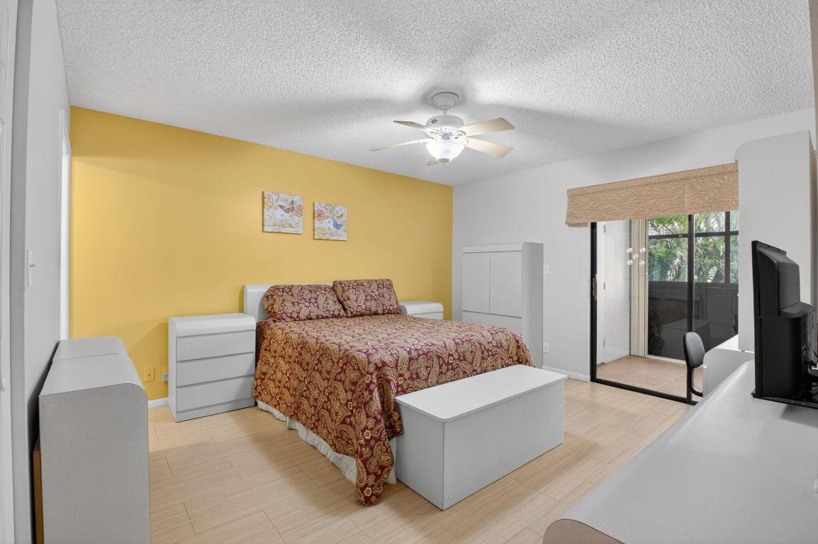 Lakes of Delray - Residential