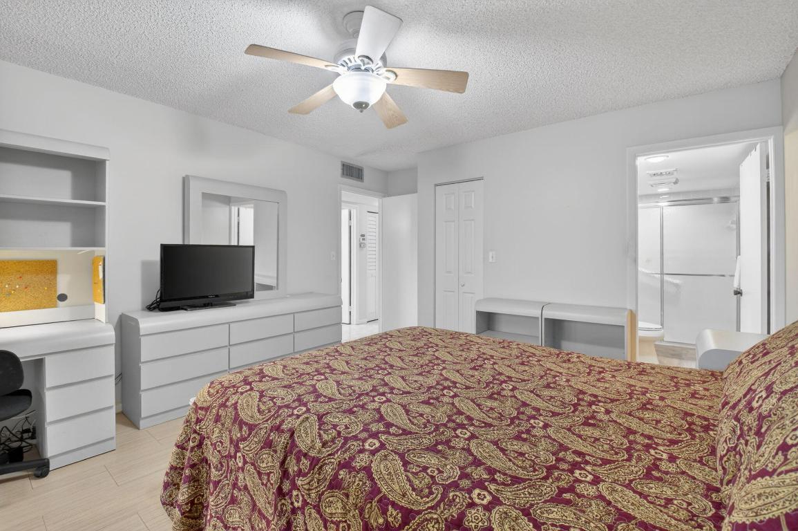 Lakes of Delray - Residential