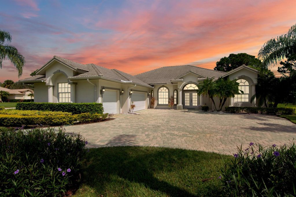 Photo of 9420 Bunting Lane, Fort Pierce, FL 34951 (MLS # R10915843)