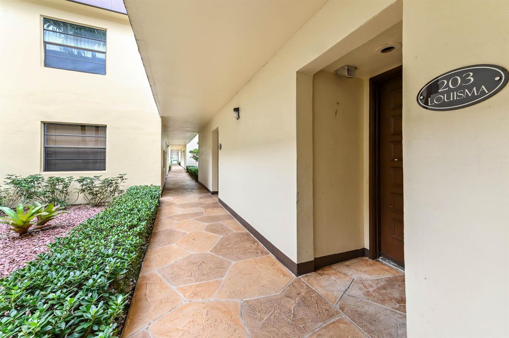 Photo of 203 Capri E, Delray Beach, FL 33484 (MLS # R11136391)