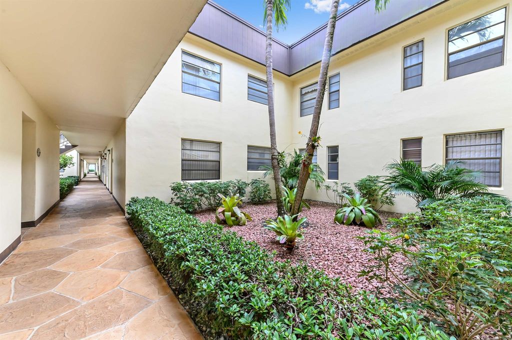 Photo of 203 Capri E, Delray Beach, FL 33484 (MLS # R11136391)