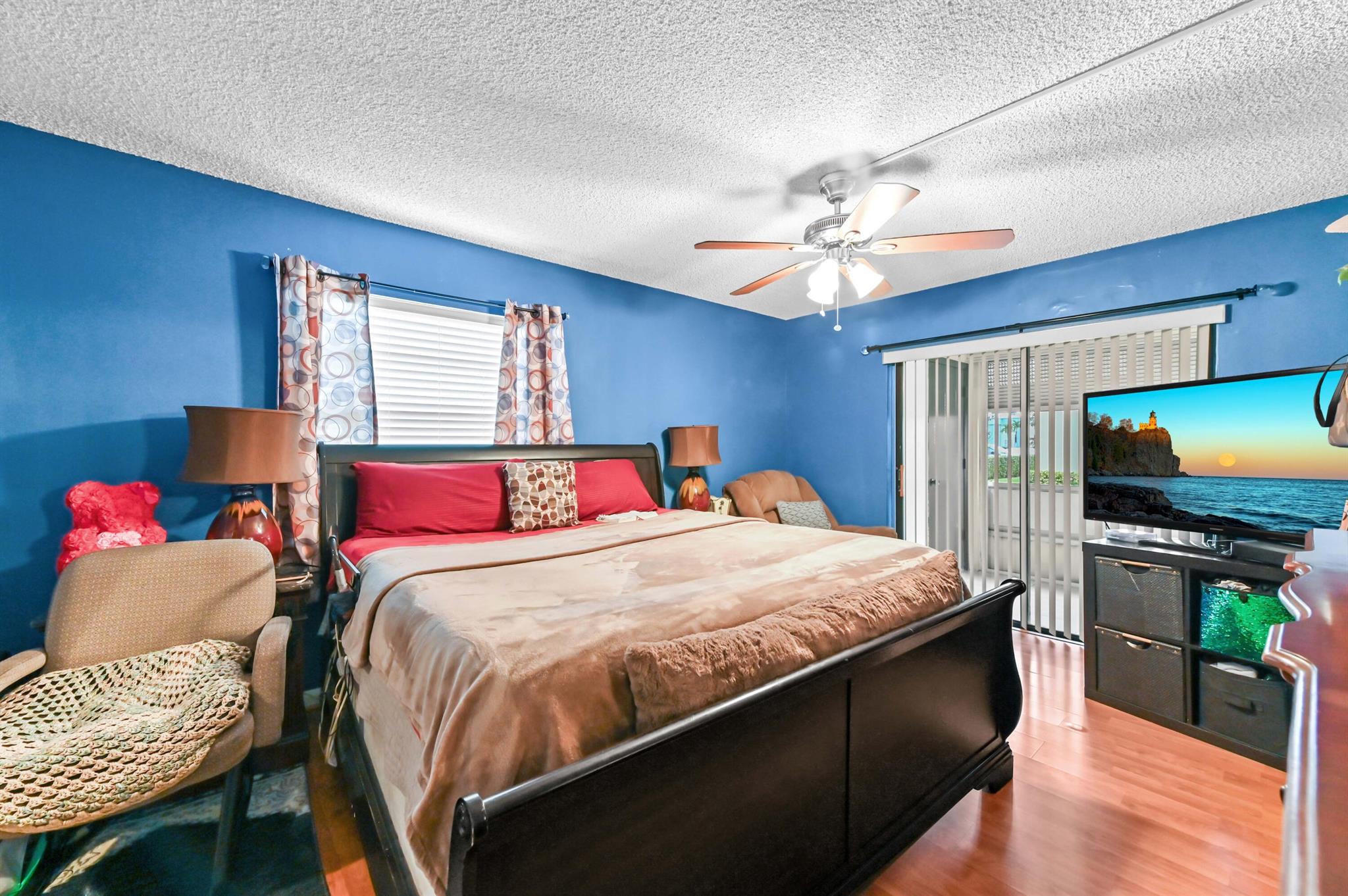 KINGS POINT - Residential