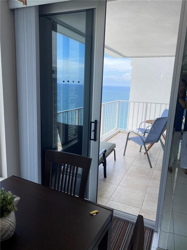 1010 S Ocean Blvd LPH15