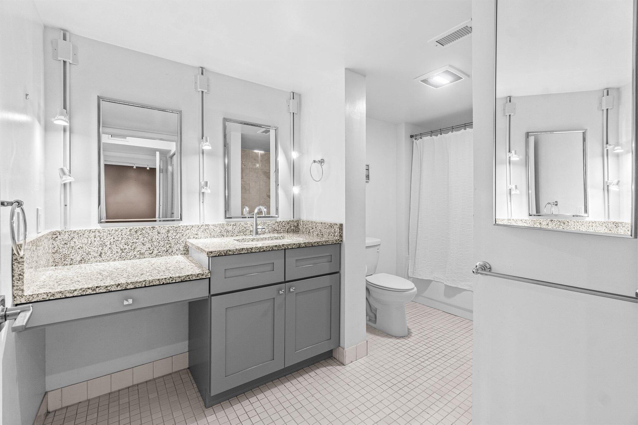 SOUTHPORT AT HUNTERS RUN - Residential