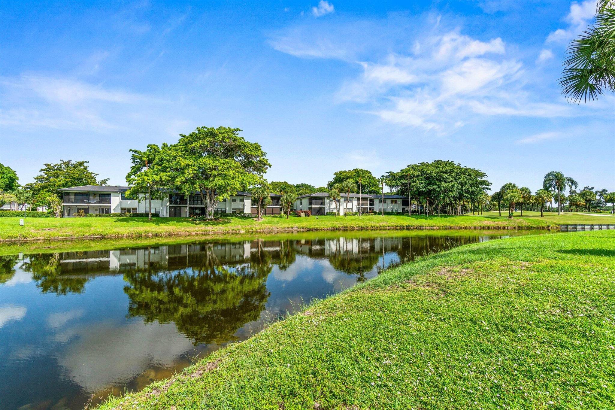 SOUTHPORT AT HUNTERS RUN - Residential