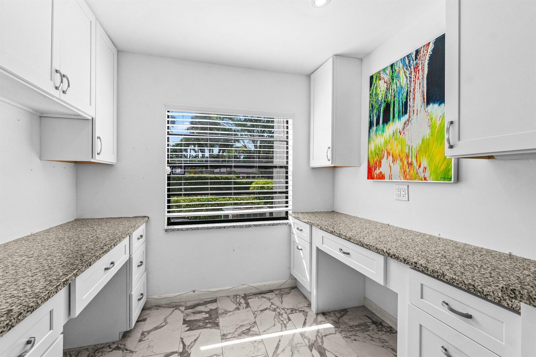 SOUTHPORT AT HUNTERS RUN - Residential