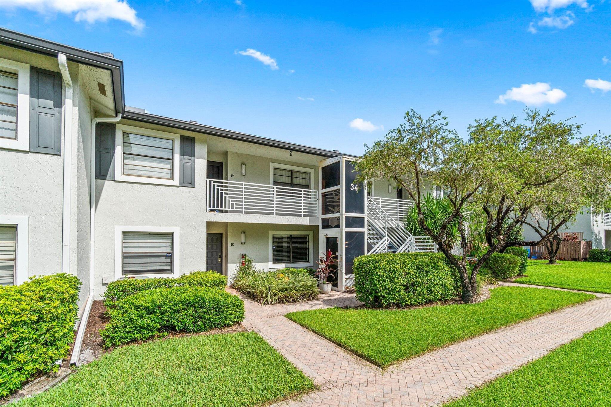 SOUTHPORT AT HUNTERS RUN - Residential