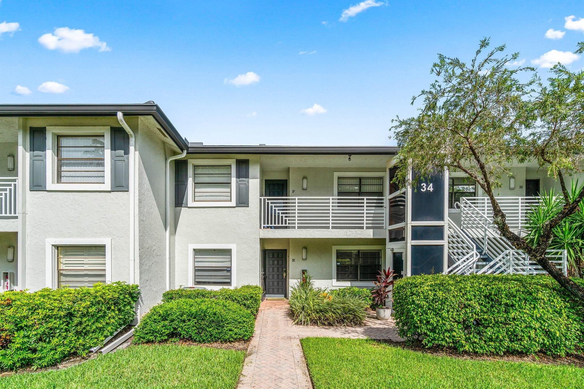 SOUTHPORT AT HUNTERS RUN - Residential