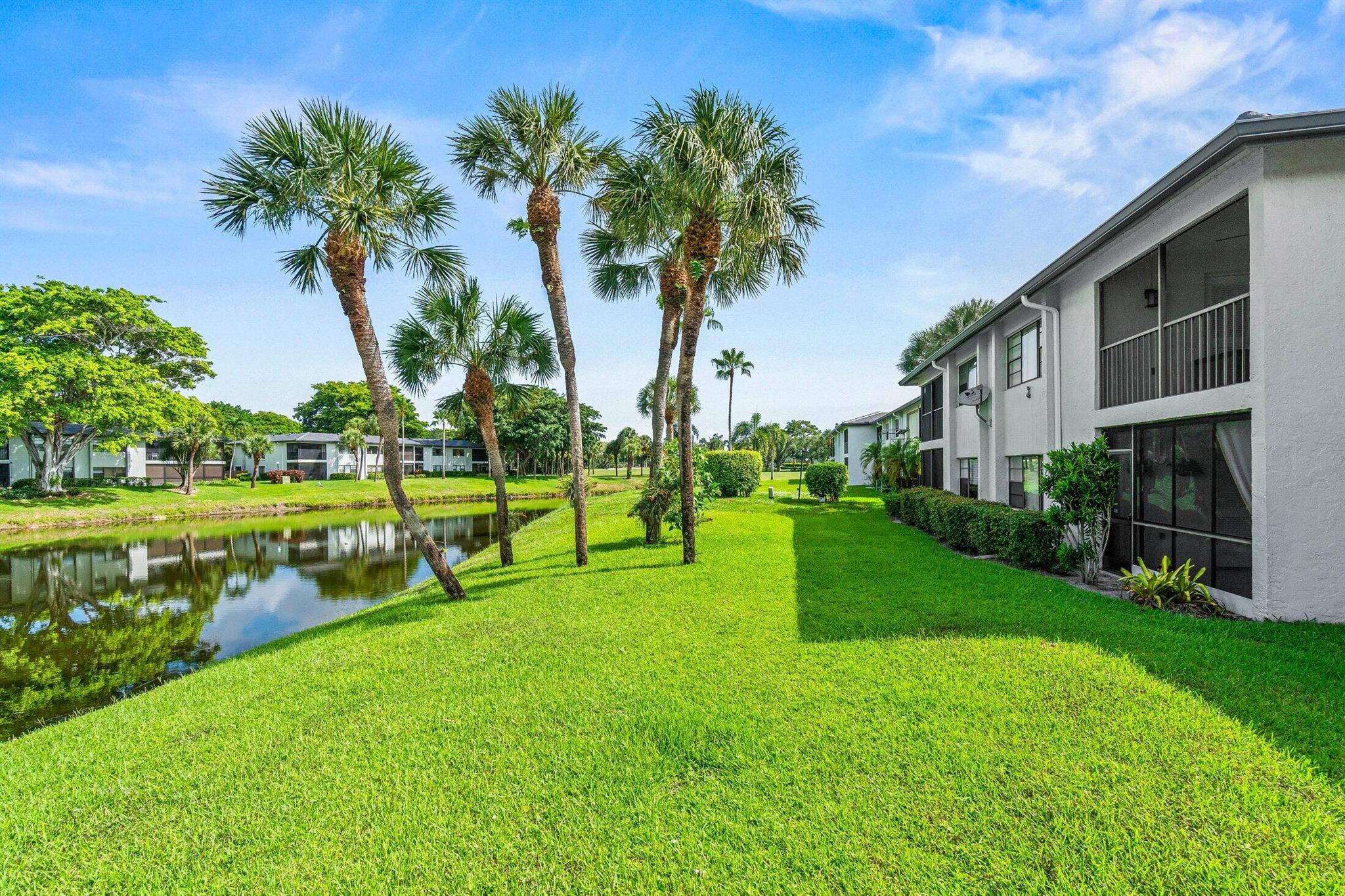 SOUTHPORT AT HUNTERS RUN - Residential
