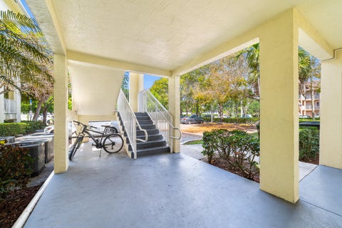 Tiny photo for 2901 Riverside Drive #201, Coral Springs, FL 33065 (MLS # B26010809)