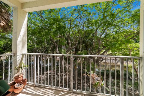 Tiny photo for 2901 Riverside Drive #201, Coral Springs, FL 33065 (MLS # B26010809)